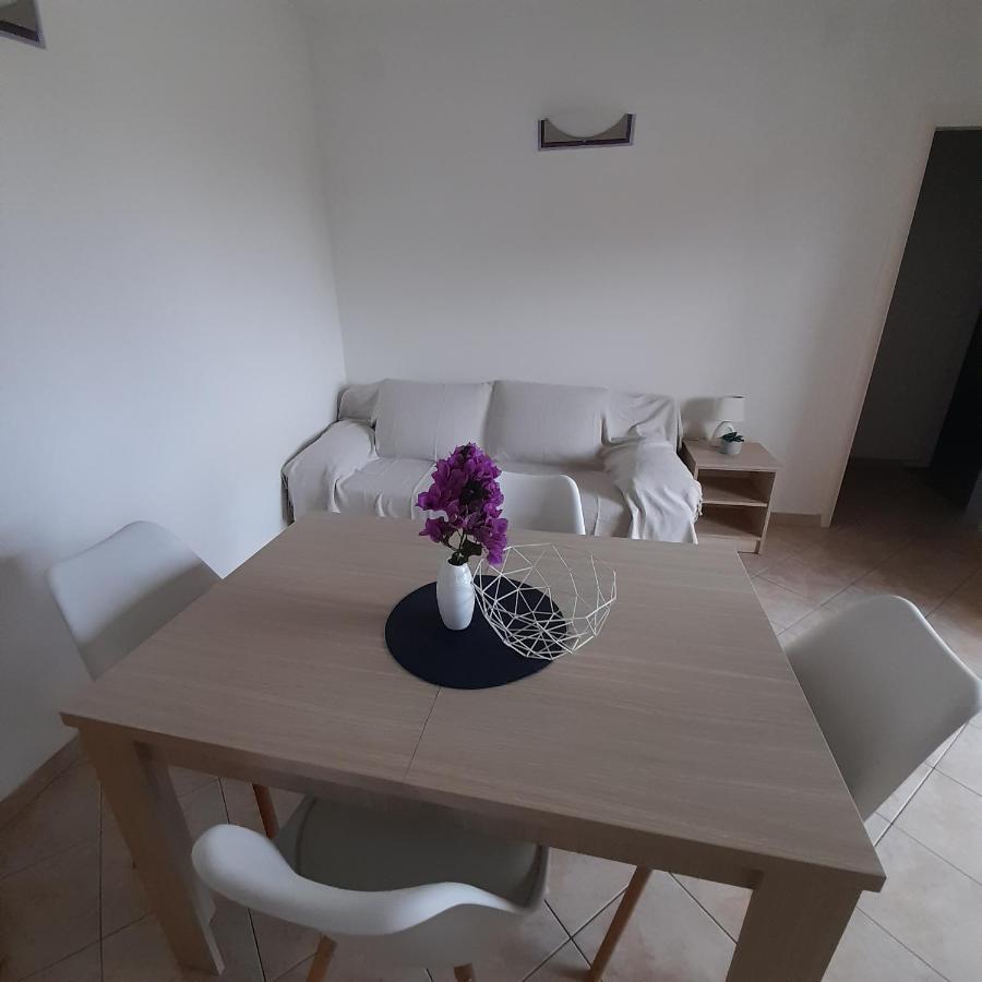 Apartments Filipovic Biograd Na Moru Eksteriør billede