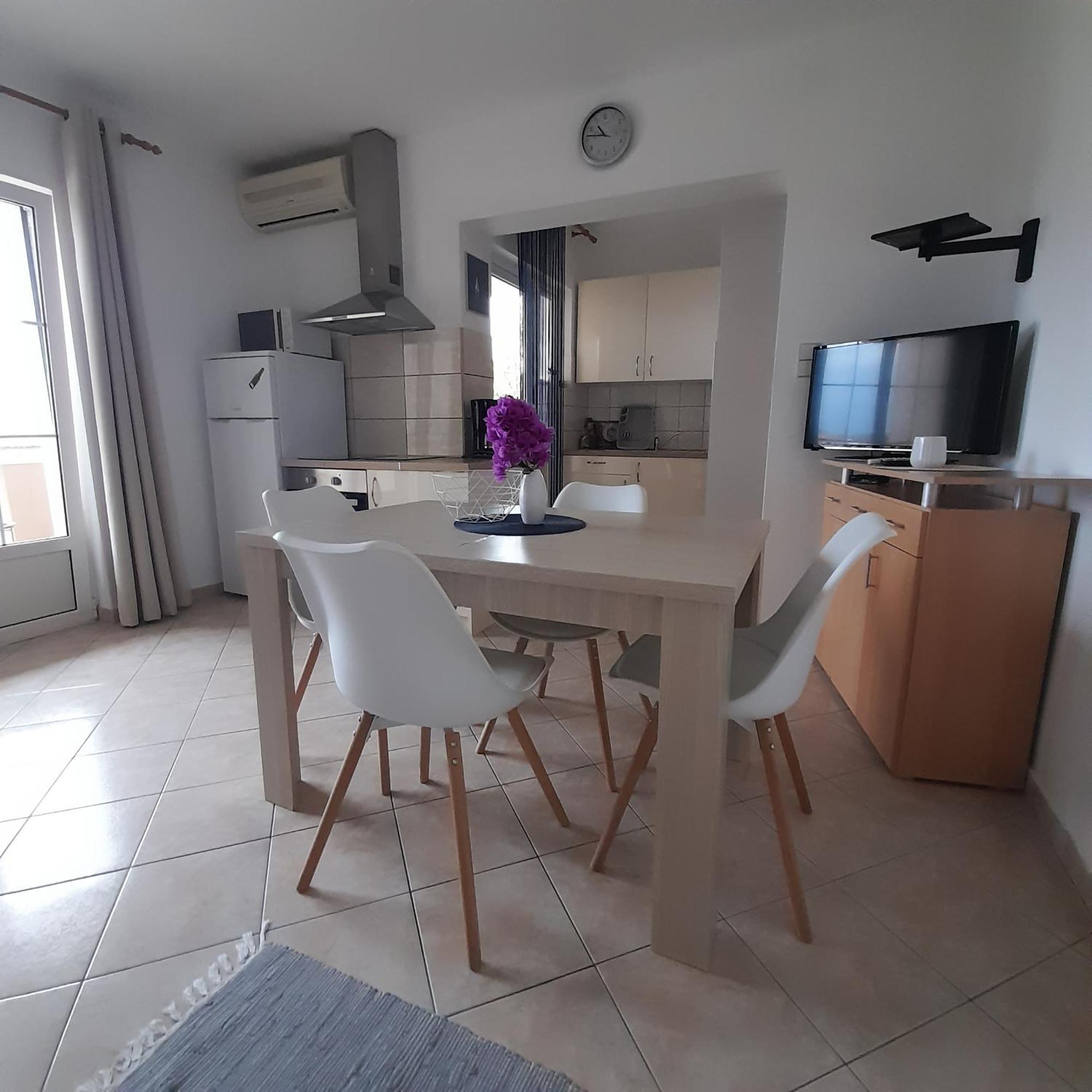 Apartments Filipovic Biograd Na Moru Eksteriør billede